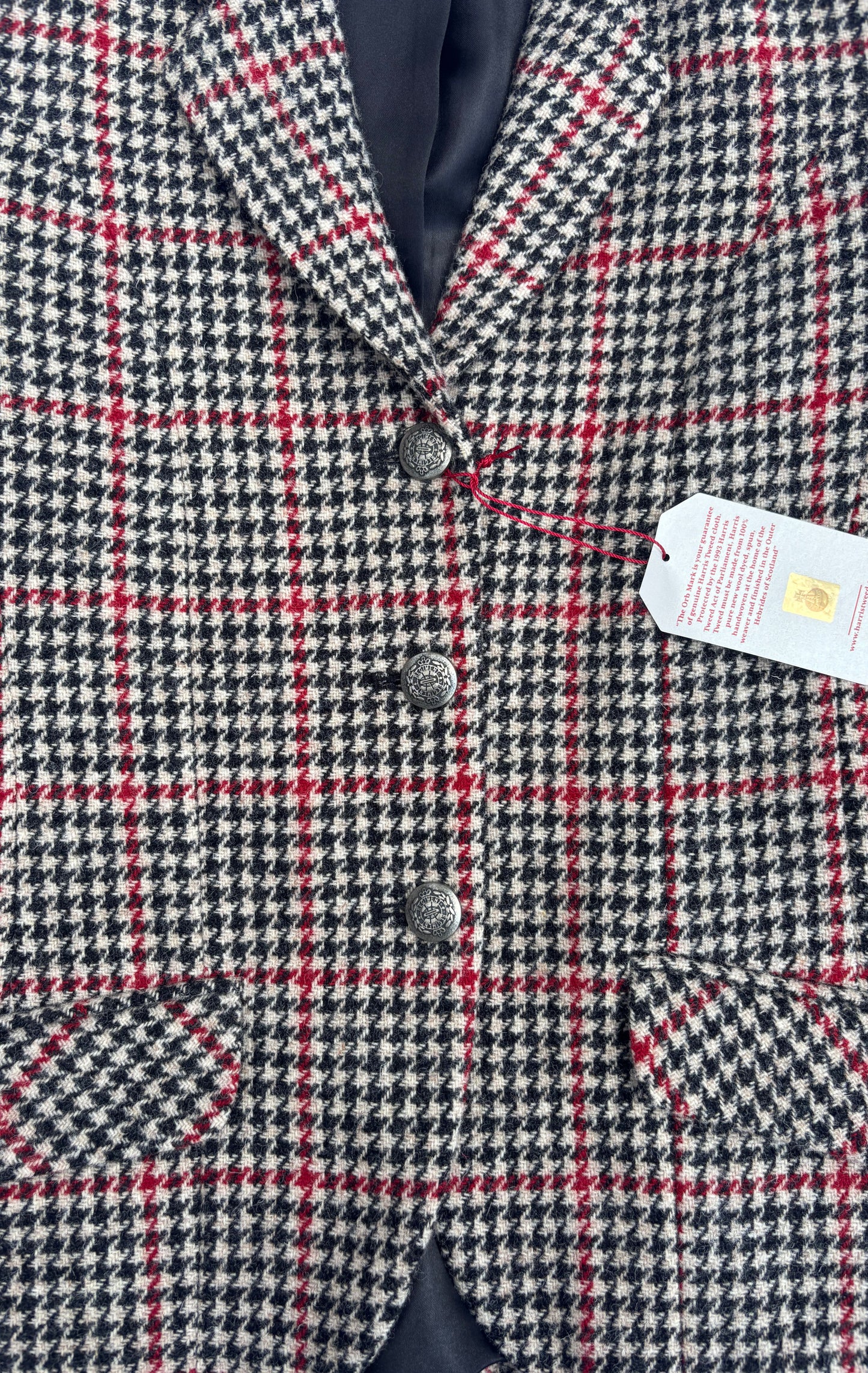 Harris Tweed Tailored Blazer in Black, White & Red